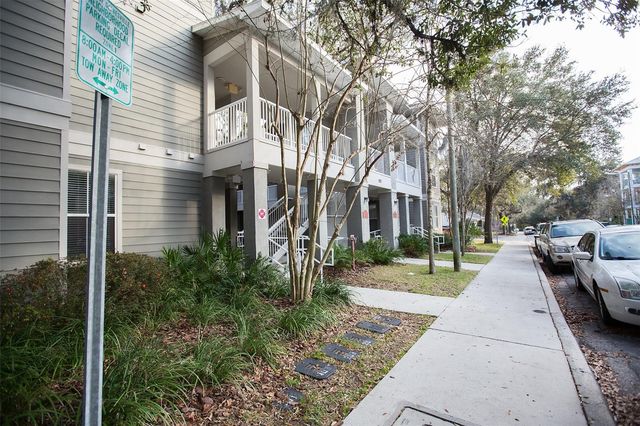 621 SW 10TH STREET 108, Gainesville, FL 32601