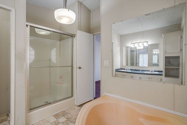 12124 Lunar Lane, Burleson, TX 76028