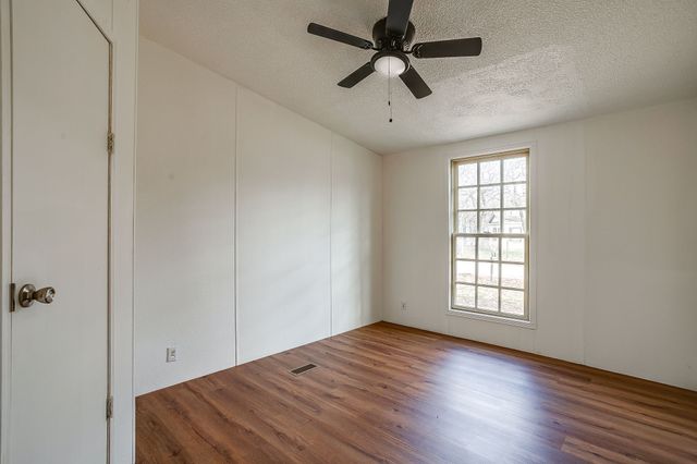 12124 Lunar Lane, Burleson, TX 76028