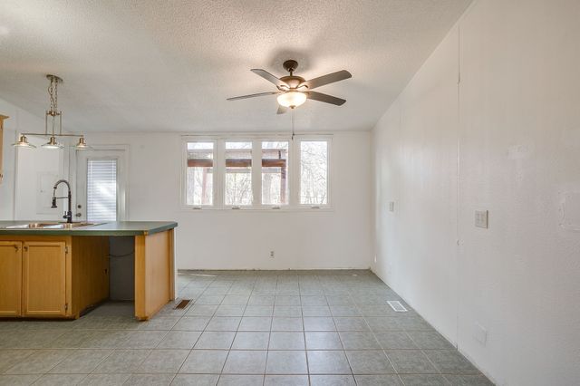 12124 Lunar Lane, Burleson, TX 76028