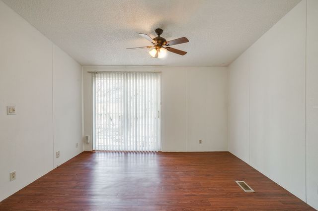 12124 Lunar Lane, Burleson, TX 76028