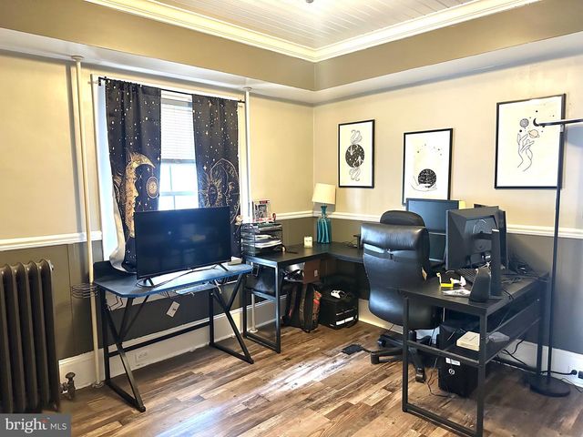 225 CHERRY ST, Saint Clair, PA 17970