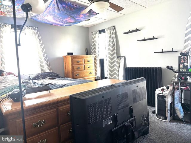 225 CHERRY ST, Saint Clair, PA 17970