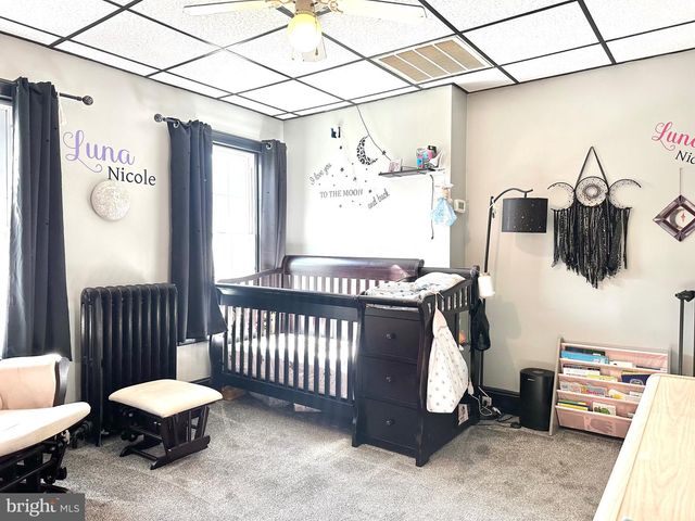 225 CHERRY ST, Saint Clair, PA 17970