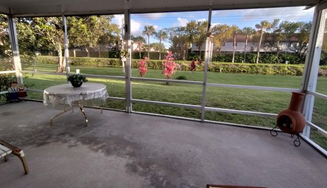 8270 South Street, Boca Raton, FL 33433