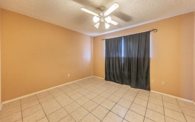304 N Englewood Avenue, Lubbock, TX 79416