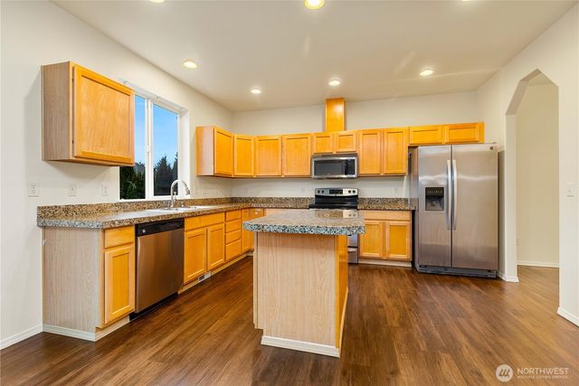 5923 121st Street SE, Snohomish, WA 98296