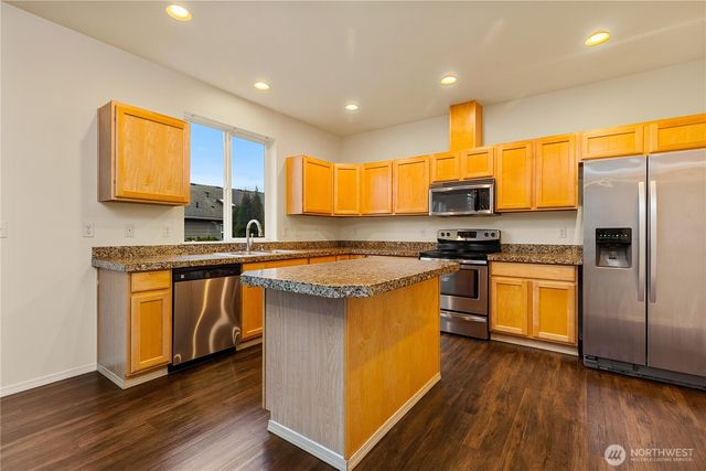 5923 121st Street SE, Snohomish, WA 98296