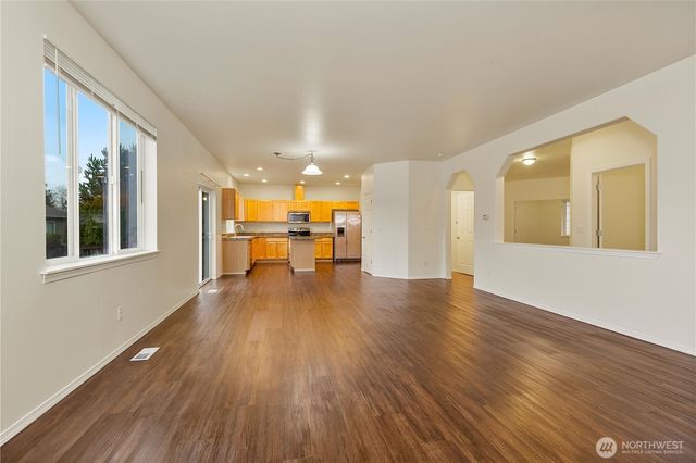 5923 121st Street SE, Snohomish, WA 98296