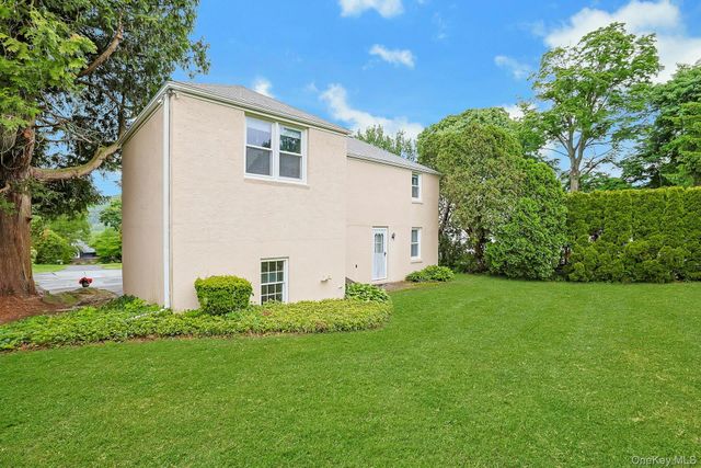 352 Fort Washington Avenue, Hawthorne, NY 10532