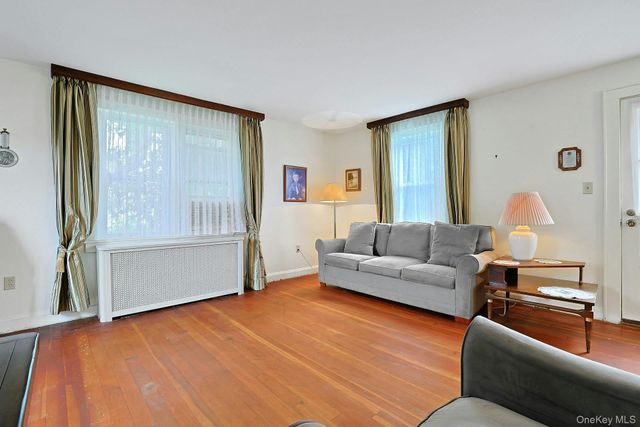 352 Fort Washington Avenue, Hawthorne, NY 10532