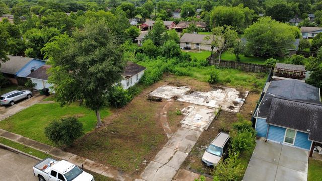 2914 Ebbtide Drive, Houston, TX 77045