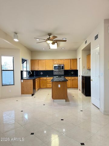 5545 W WETHERSFIELD Drive, Glendale, AZ 85304