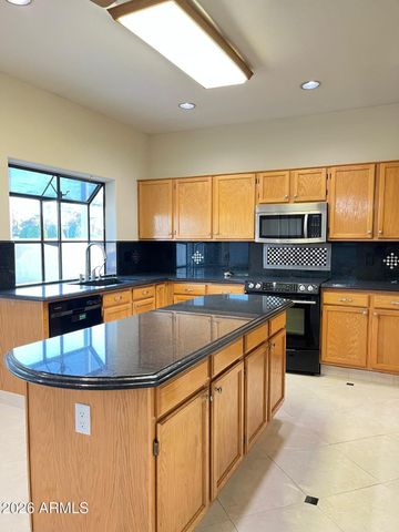 5545 W WETHERSFIELD Drive, Glendale, AZ 85304