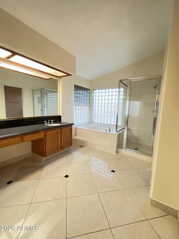 5545 W WETHERSFIELD Drive, Glendale, AZ 85304