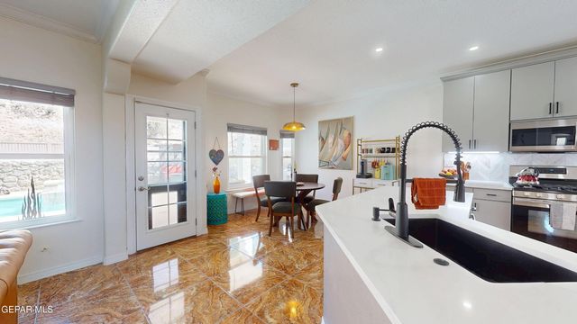6445 DAKOTA RIDGE Drive, El Paso, TX 79912