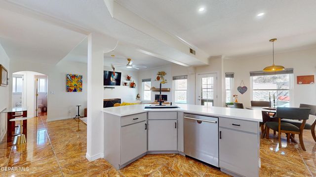 6445 DAKOTA RIDGE Drive, El Paso, TX 79912