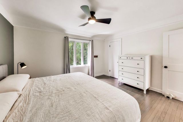 7530 W Devon Avenue, Chicago, IL 60631