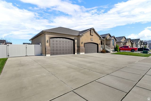 4450 W 5775 S, Hooper, UT 84315