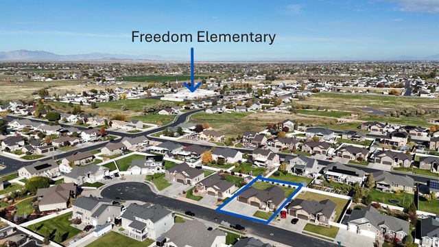 4450 W 5775 S, Hooper, UT 84315