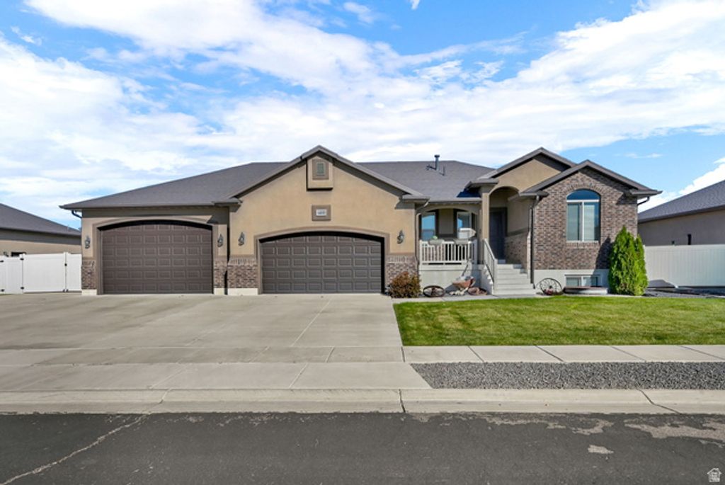 4450 W 5775 S, Hooper, UT 84315