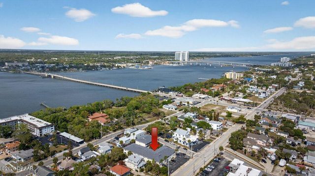 102 S Peninsula Dr Apt 202, Daytona Beach, FL 32118