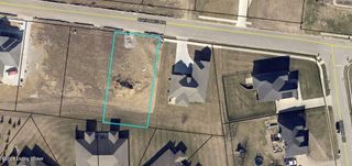 201 Cherokee Dr, Shelbyville, KY 40065