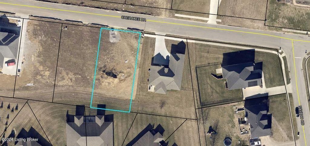 201 Cherokee Dr, Shelbyville, KY 40065
