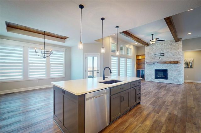 17701 Crystal Street, Overland Park, KS 66013