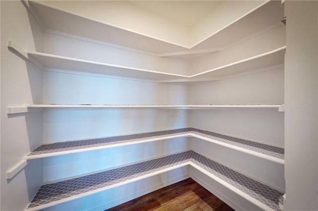 17701 Crystal Street, Overland Park, KS 66013