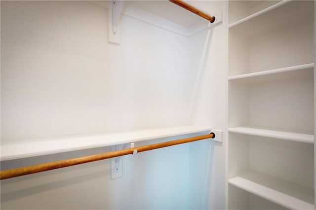 17701 Crystal Street, Overland Park, KS 66013