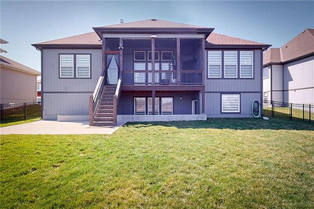 17701 Crystal Street, Overland Park, KS 66013