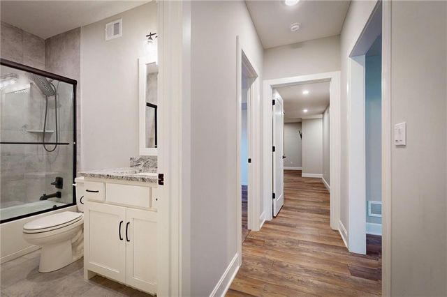 17701 Crystal Street, Overland Park, KS 66013