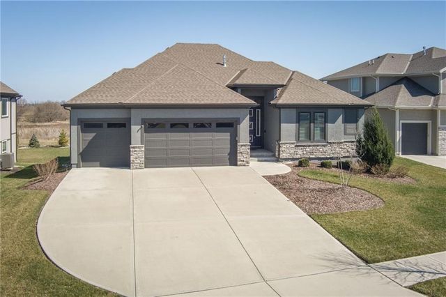 17701 Crystal Street, Overland Park, KS 66013