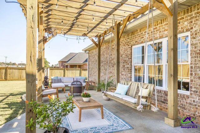 115 Flora Circle, Warner Robins, GA 31088