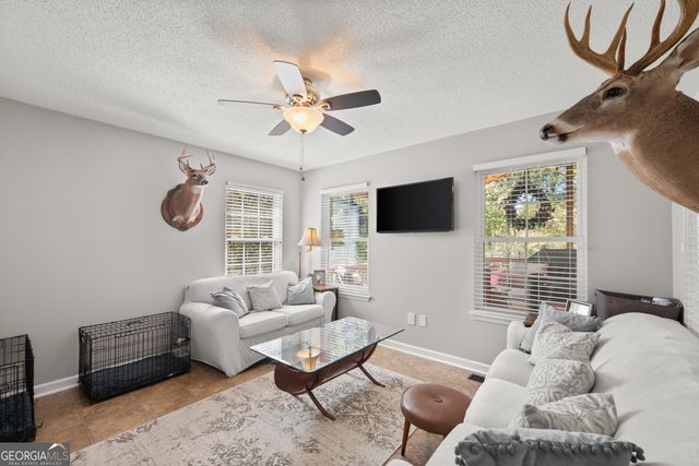 22 Laurel Park Drive, Cleveland, GA 30528