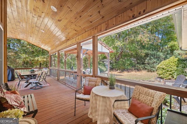22 Laurel Park Drive, Cleveland, GA 30528