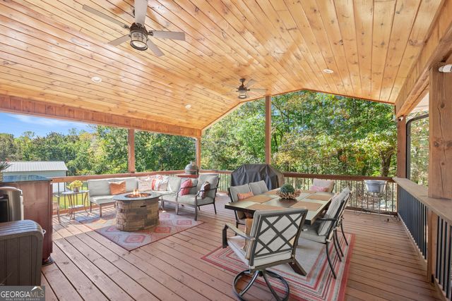 22 Laurel Park Drive, Cleveland, GA 30528