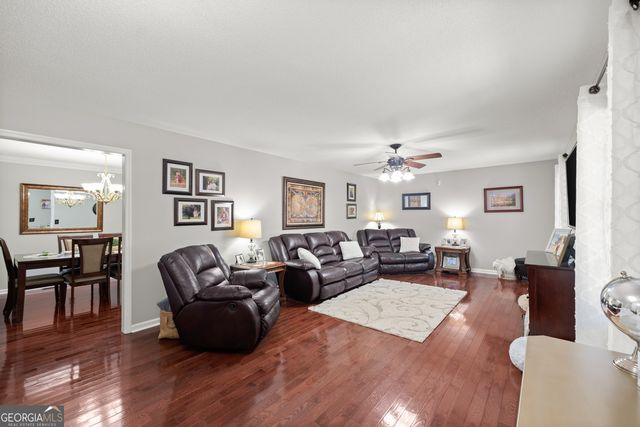 22 Laurel Park Drive, Cleveland, GA 30528