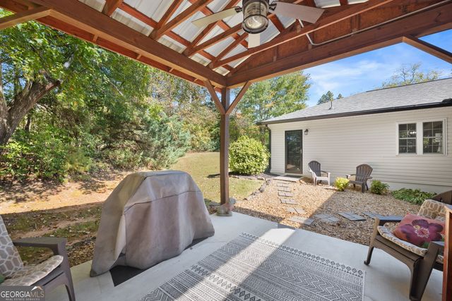 22 Laurel Park Drive, Cleveland, GA 30528