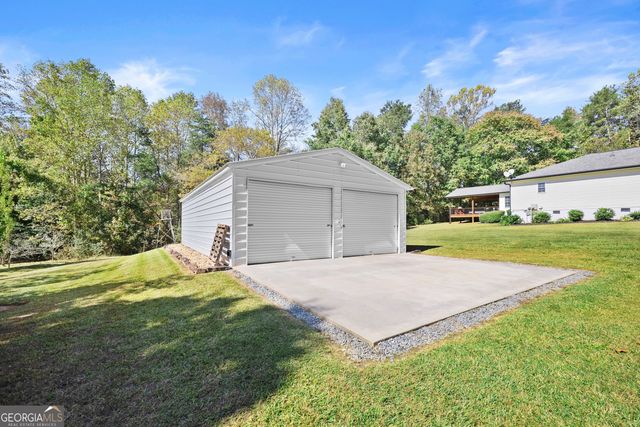 22 Laurel Park Drive, Cleveland, GA 30528