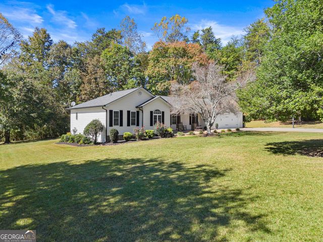22 Laurel Park Drive, Cleveland, GA 30528