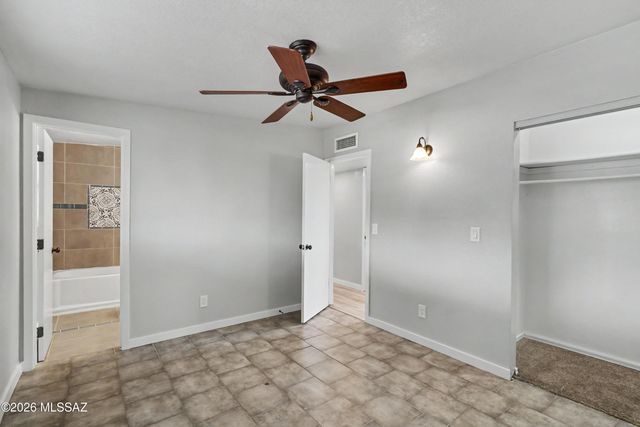 8534 E Ruby Drive, Tucson, AZ 85730