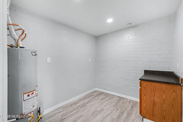 8534 E Ruby Drive, Tucson, AZ 85730