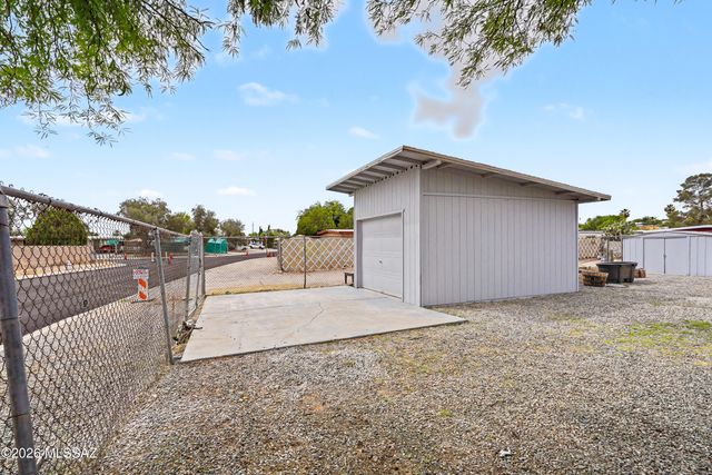 8534 E Ruby Drive, Tucson, AZ 85730