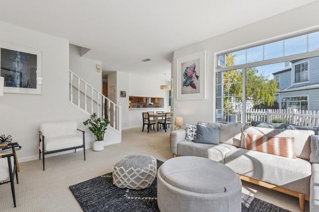 319 319 Commodore DR, Richmond, CA 94804