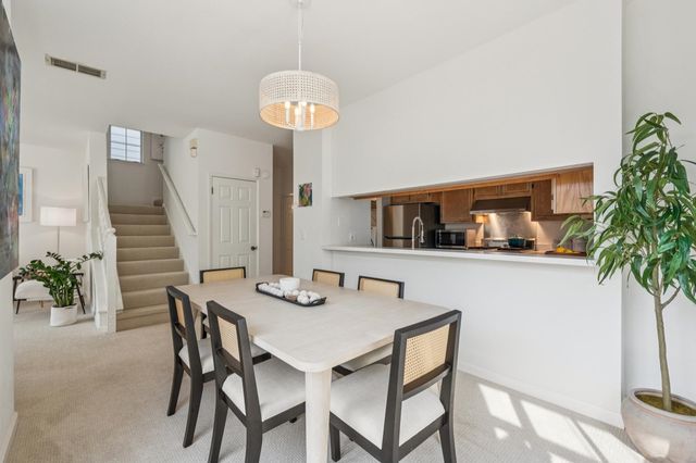 319 319 Commodore DR, Richmond, CA 94804