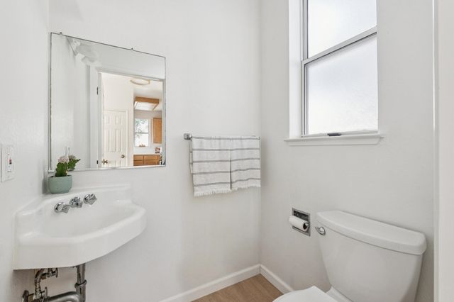 319 319 Commodore DR, Richmond, CA 94804