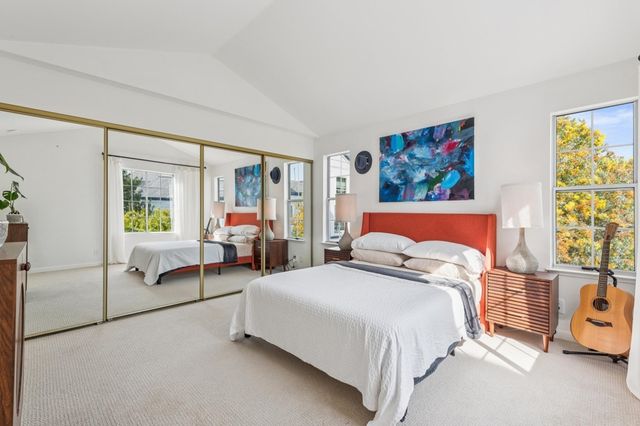 319 319 Commodore DR, Richmond, CA 94804