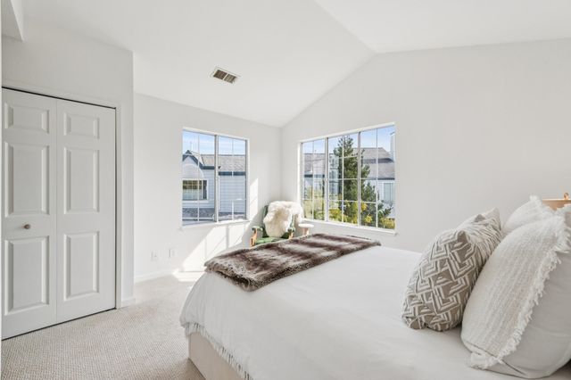 319 319 Commodore DR, Richmond, CA 94804